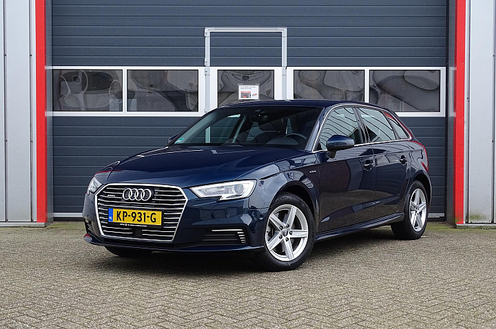 Audi A3 Sportback 1.4 e-tron | Lane Assist | Camera | Parkeer sensoren |