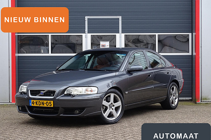 Volvo S60 2.5 R | Xenon | Uniek | Oranje Leder | Elek Stoel |