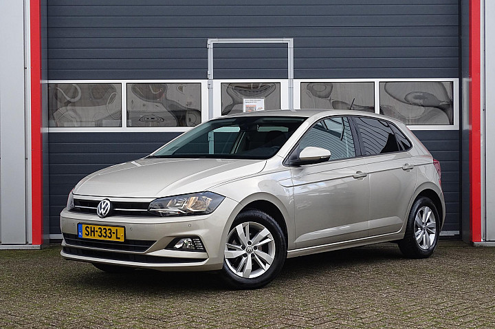 Volkswagen Polo 1.0 TSI Comfortline | Adaptive Cruise | Elek Spiegels | CarPlay | Parkeer Sensoren |