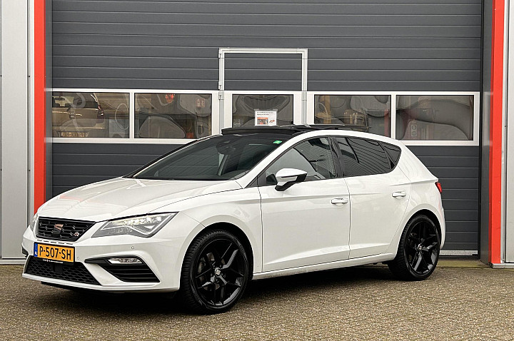 Seat Leon 1.4 EcoTSI FR Business Intense | Pano | Cruise | LED | LM Velgen |